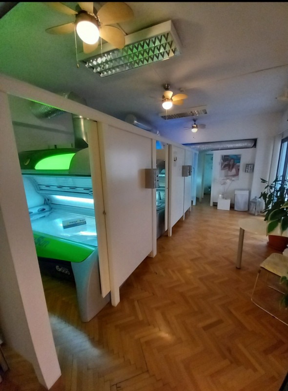 Solarij studio – 7 MegaSun solarijuma + kompletan inventar