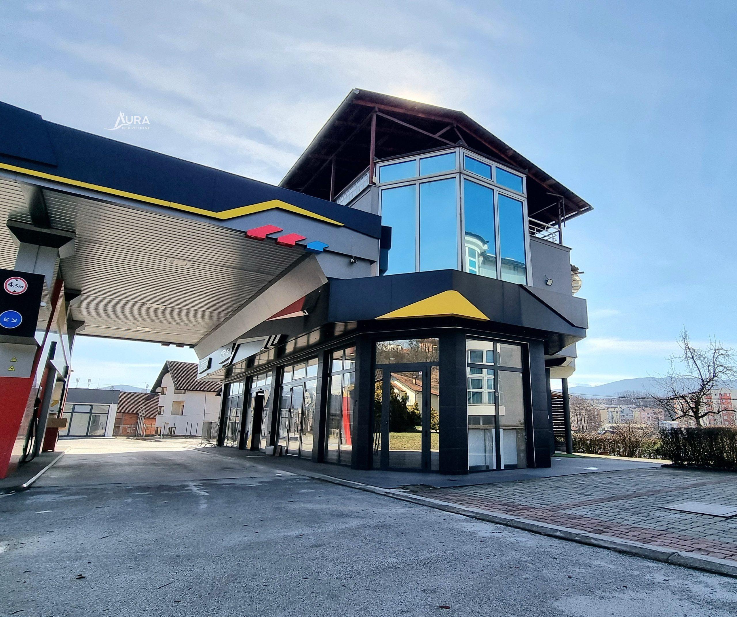 Opremljena benzinska pumpa